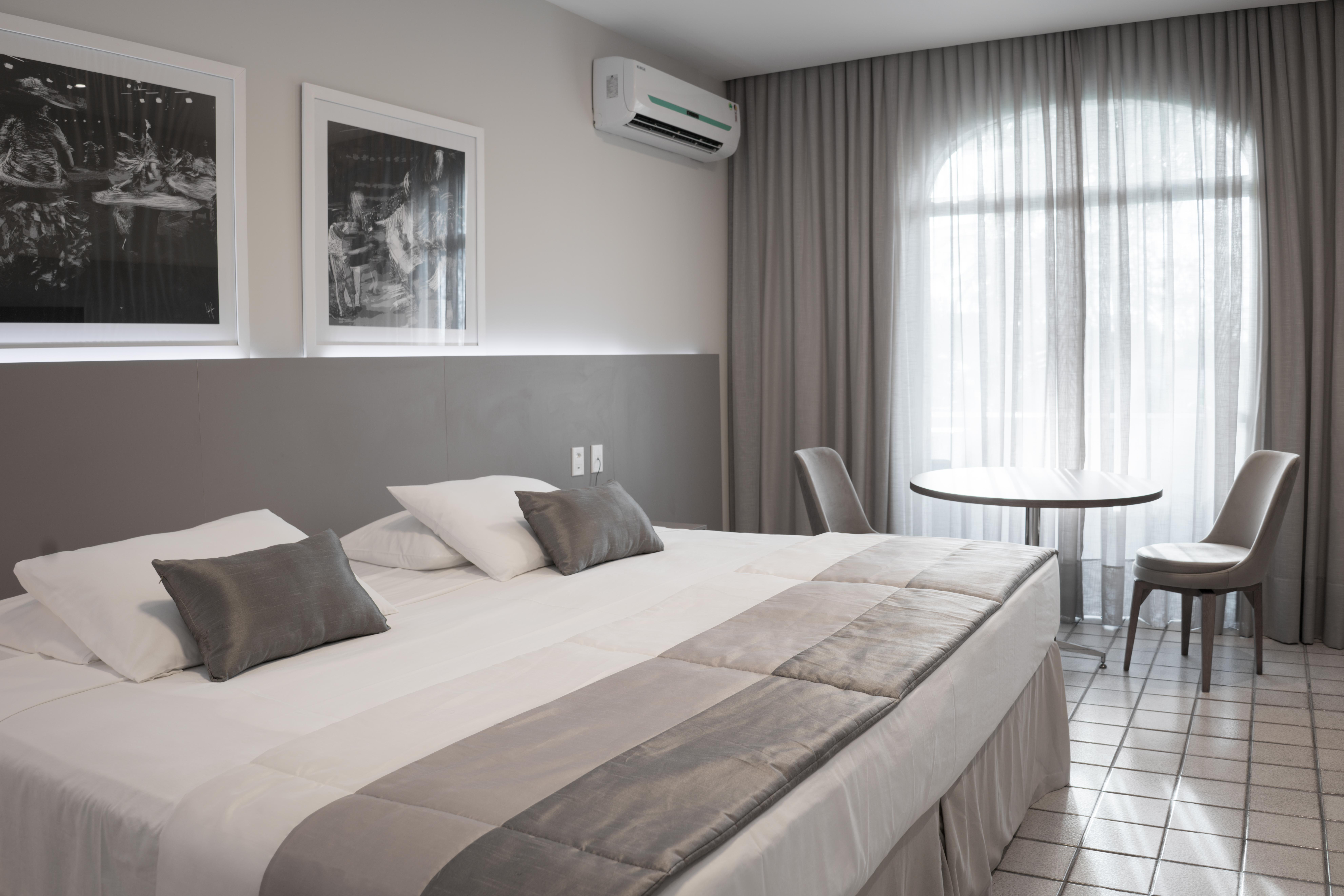 Отель Blue Tree Towers Sao Luis Экстерьер фото A room at the hotel